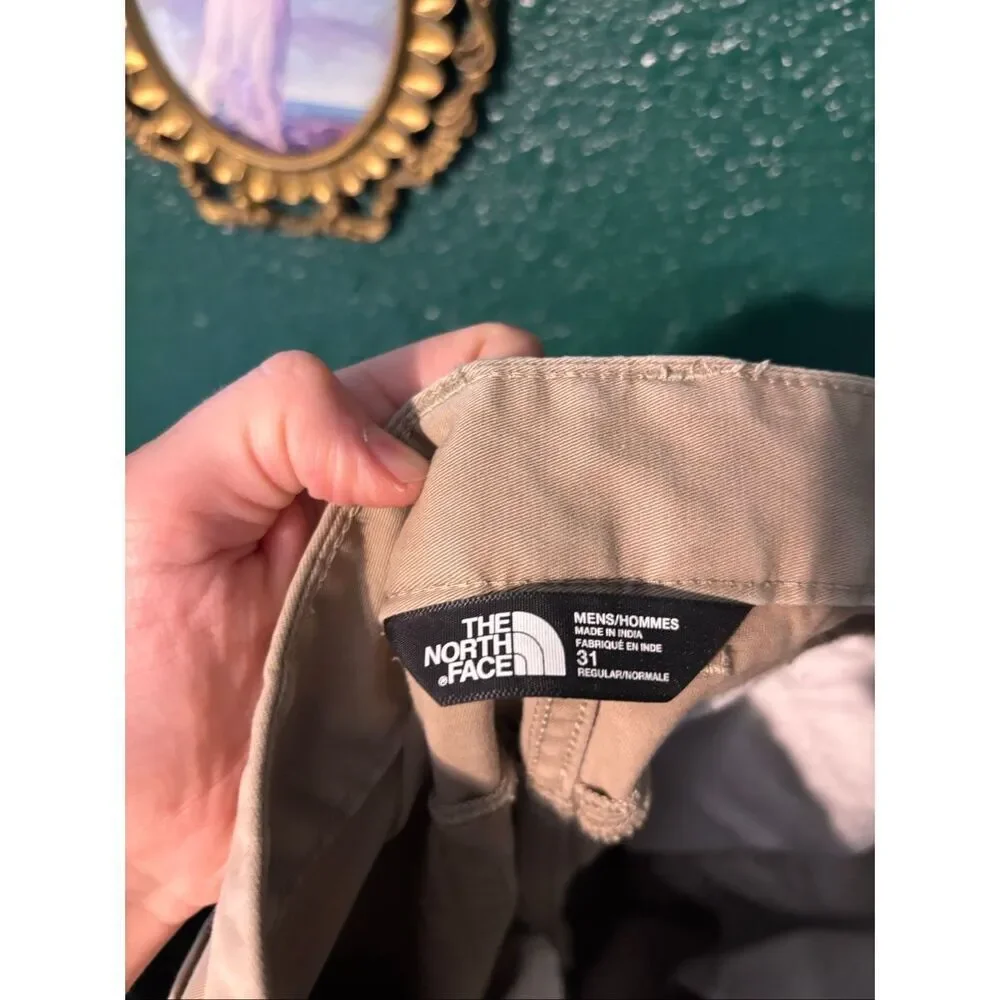The North Face Men’s Khaki Pants Sz 31x30
